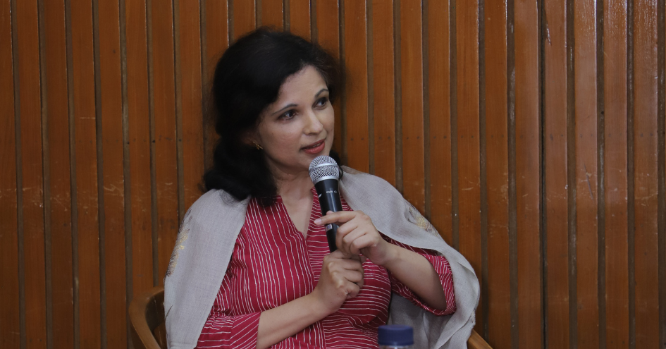 TWC Delhi Deepta Roy Chakravarti Author